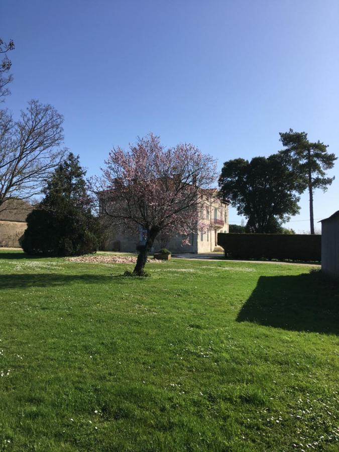 Les Croque-Notes, chambres et table d'hôtes Lorignac Extérieur photo